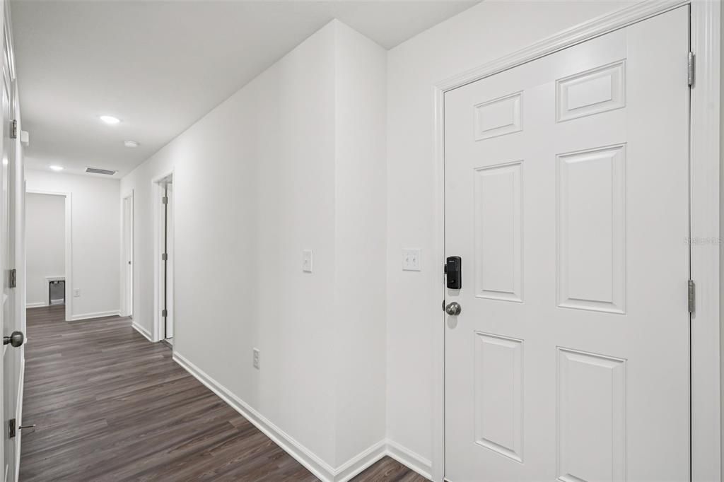 For Sale: $279,888 (4 beds, 2 baths, 1843 Square Feet)