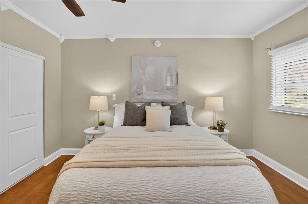 出租: $3,100 (3 贝兹, 2 浴室, 1268 平方英尺)