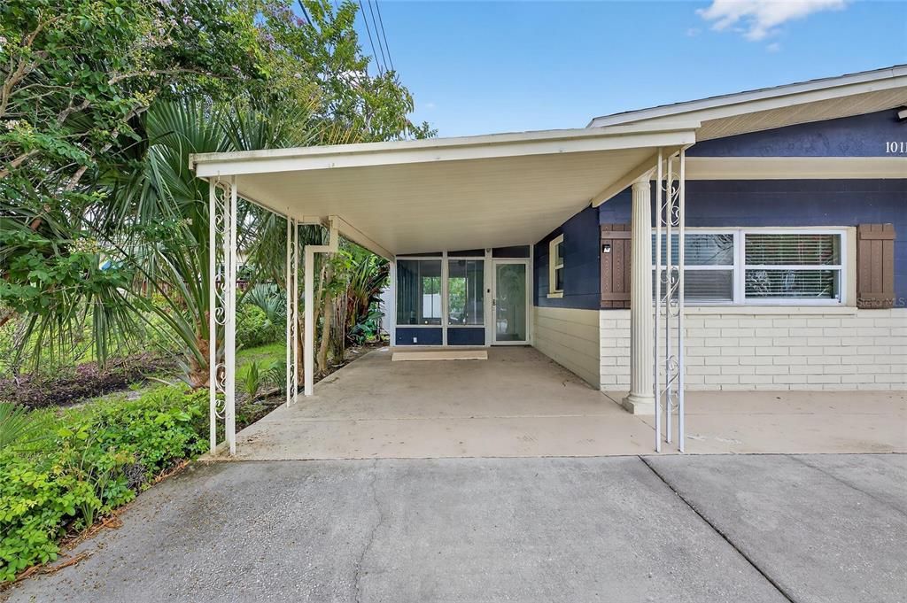 出租: $3,100 (3 贝兹, 2 浴室, 1268 平方英尺)