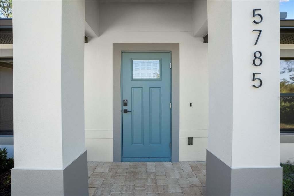 合同活跃: $349,900 (3 贝兹, 2 浴室, 1500 平方英尺)