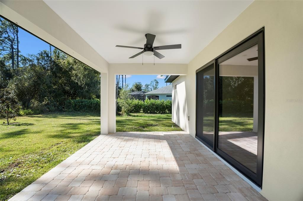 合同活跃: $349,900 (3 贝兹, 2 浴室, 1500 平方英尺)