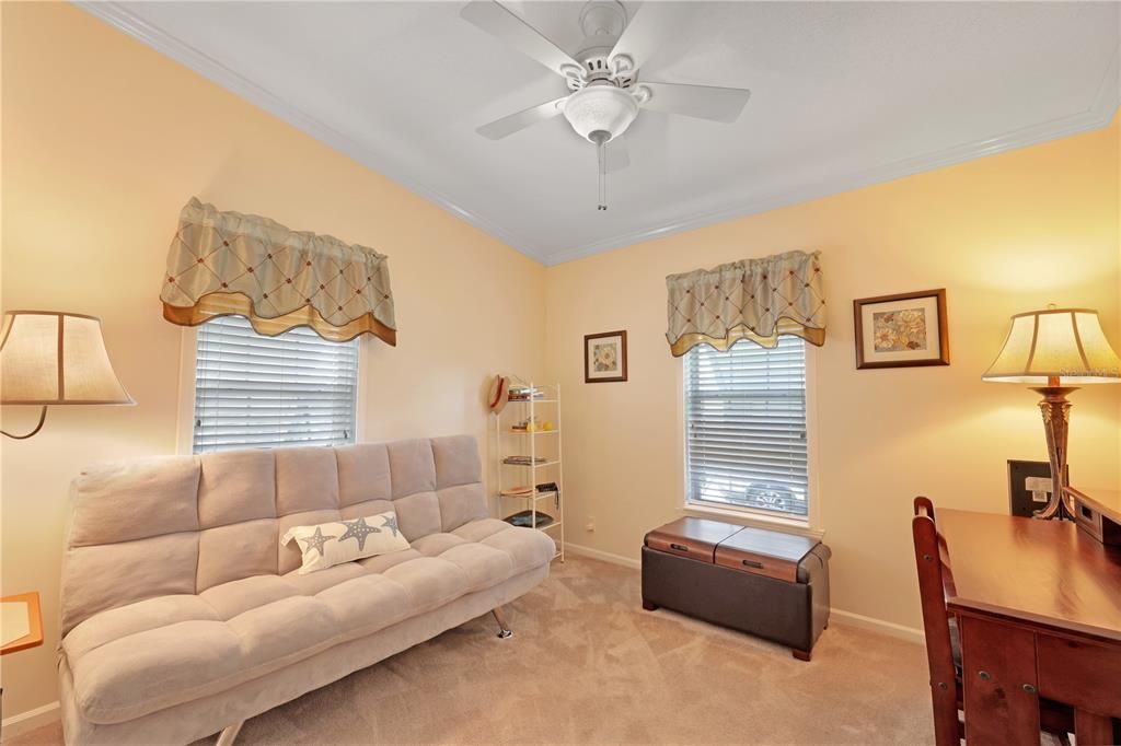 For Sale: $215,000 (3 beds, 2 baths, 1344 Square Feet)