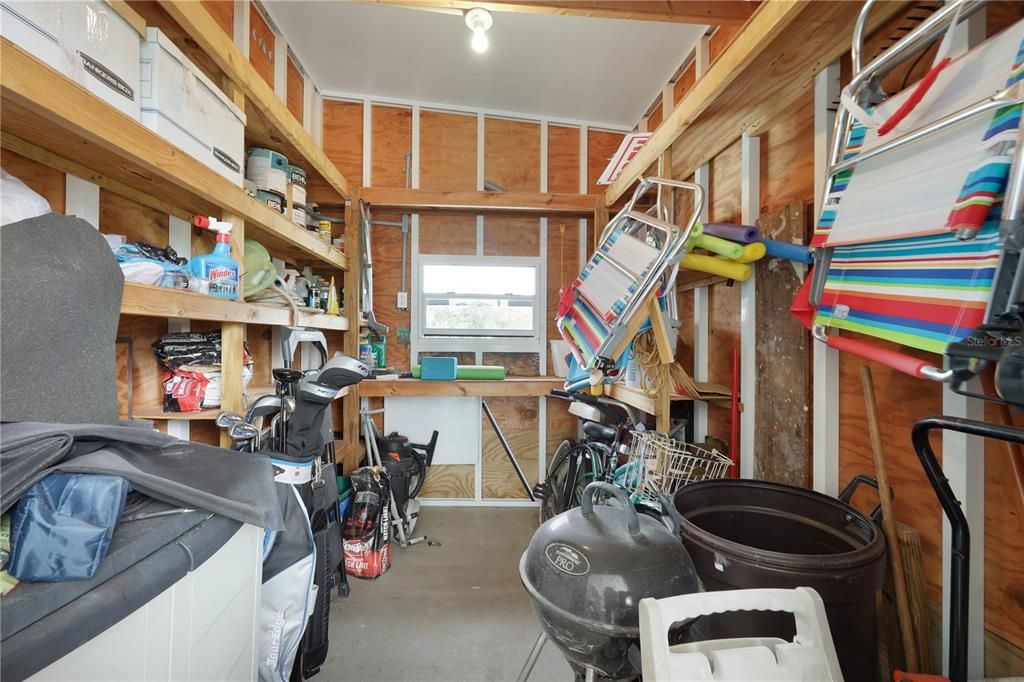 For Sale: $215,000 (3 beds, 2 baths, 1344 Square Feet)