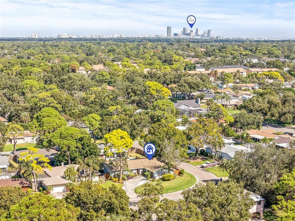 合同活跃: $549,500 (3 贝兹, 2 浴室, 1554 平方英尺)