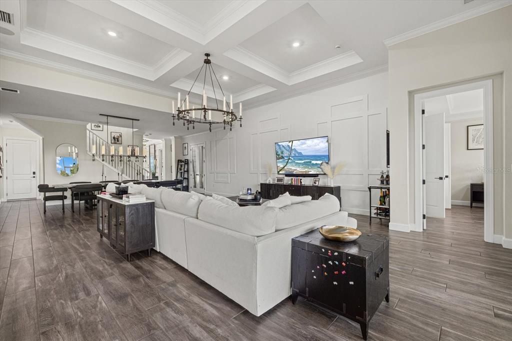 For Sale: $1,650,000 (4 beds, 4 baths, 3963 Square Feet)