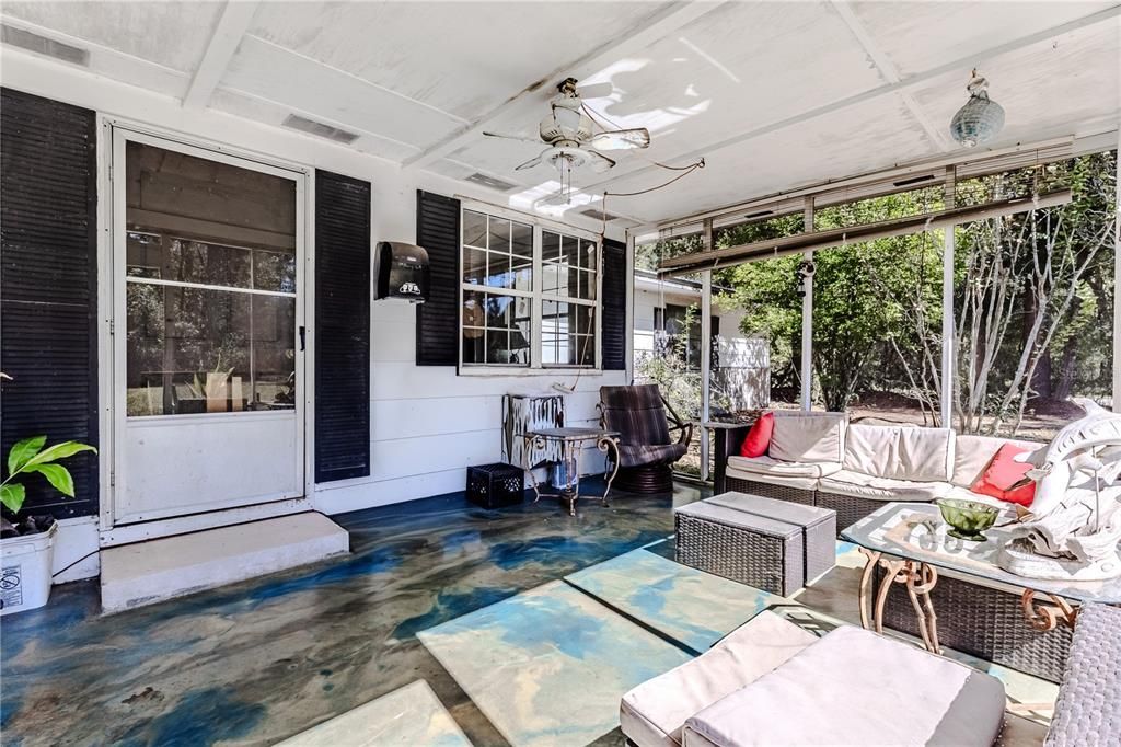 待售: $210,000 (3 贝兹, 2 浴室, 1280 平方英尺)