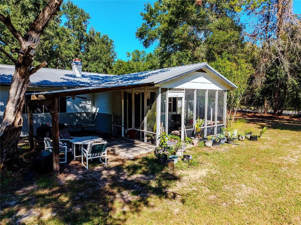 待售: $210,000 (3 贝兹, 2 浴室, 1280 平方英尺)