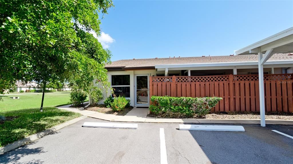 出租: $2,250 (2 贝兹, 2 浴室, 1291 平方英尺)