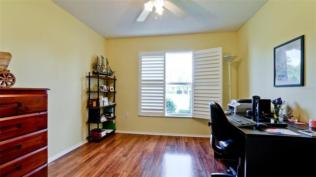 出租: $2,250 (2 贝兹, 2 浴室, 1291 平方英尺)