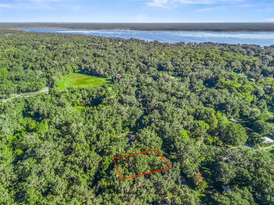 Active With Contract: $79,900 (1 beds, 1 baths, 672 Square Feet)