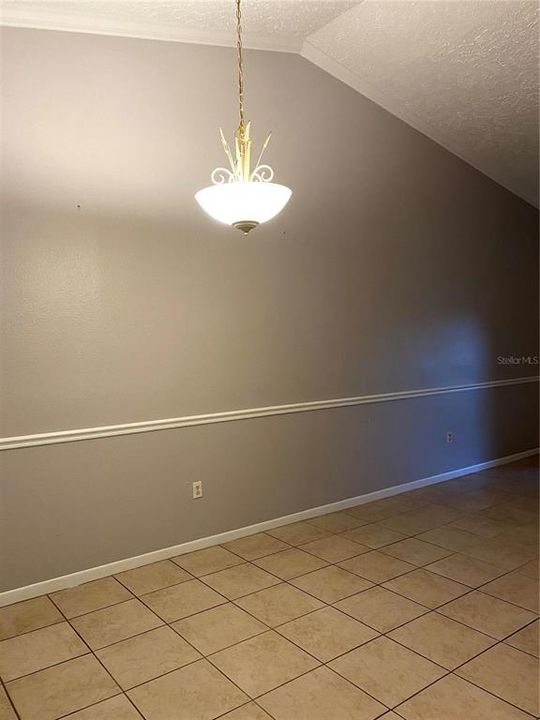 出租: $1,299 (2 贝兹, 2 浴室, 1010 平方英尺)