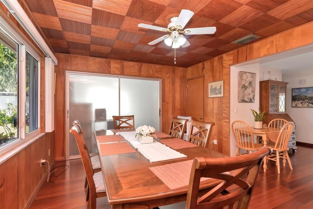 Active With Contract: $609,000 (3 beds, 2 baths, 1980 Square Feet)