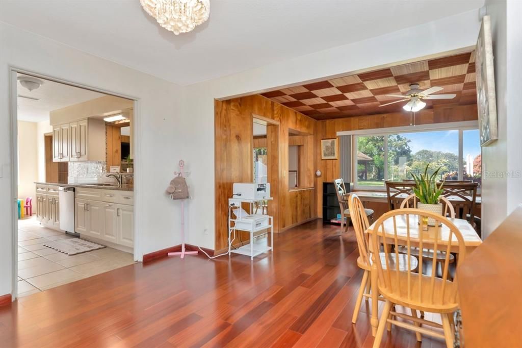 Active With Contract: $609,000 (3 beds, 2 baths, 1980 Square Feet)