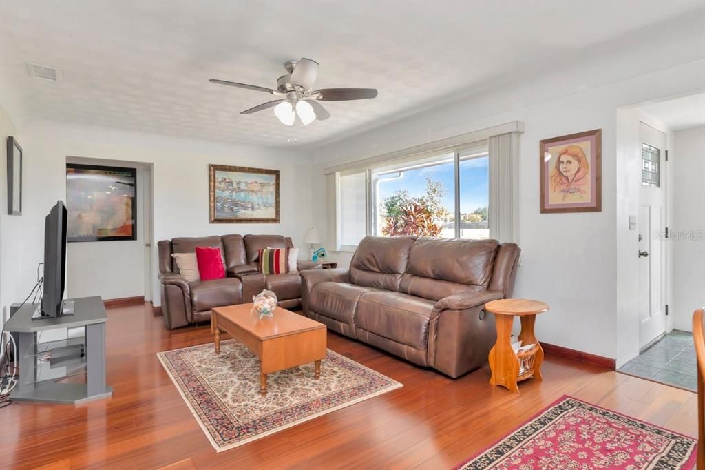 Active With Contract: $609,000 (3 beds, 2 baths, 1980 Square Feet)