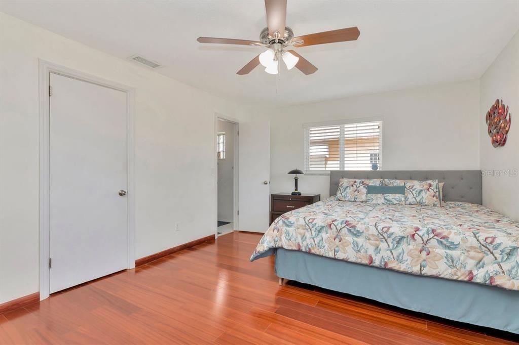 Active With Contract: $609,000 (3 beds, 2 baths, 1980 Square Feet)