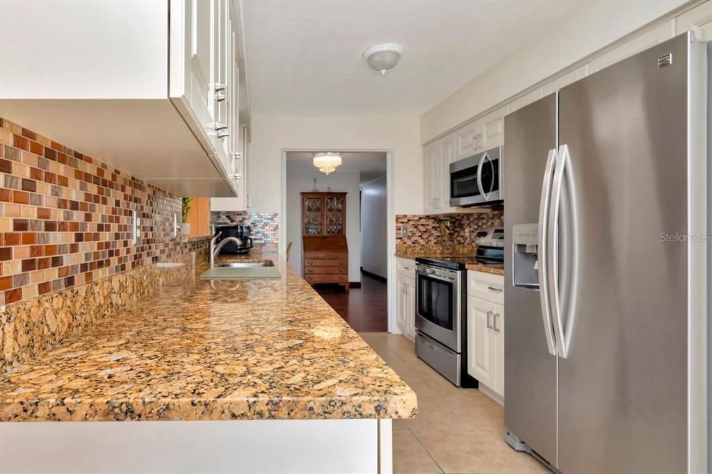 Active With Contract: $609,000 (3 beds, 2 baths, 1980 Square Feet)