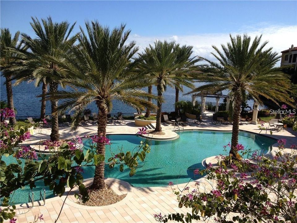 В аренду: $4,500 (3 спален, 3 ванн, 2338 Квадратных фут)