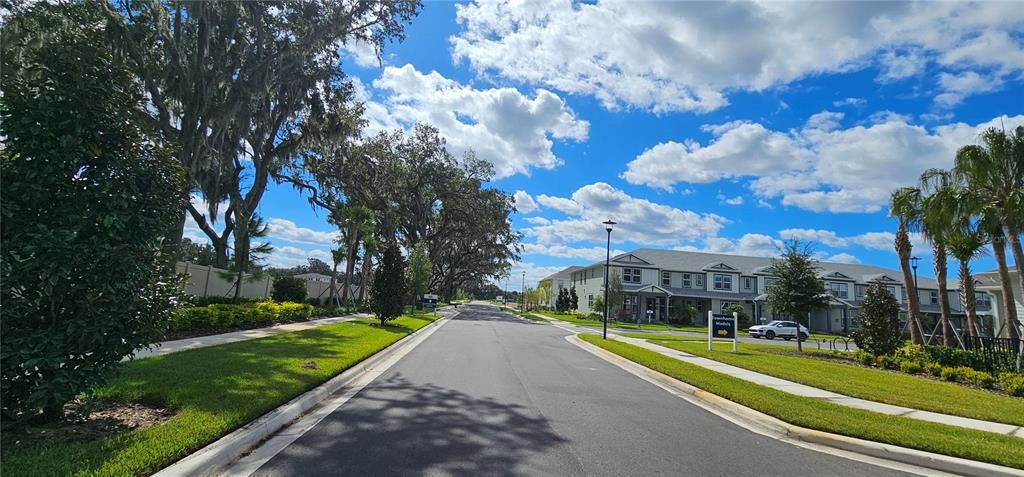 For Rent: $2,795 (3 beds, 2 baths, 1683 Square Feet)