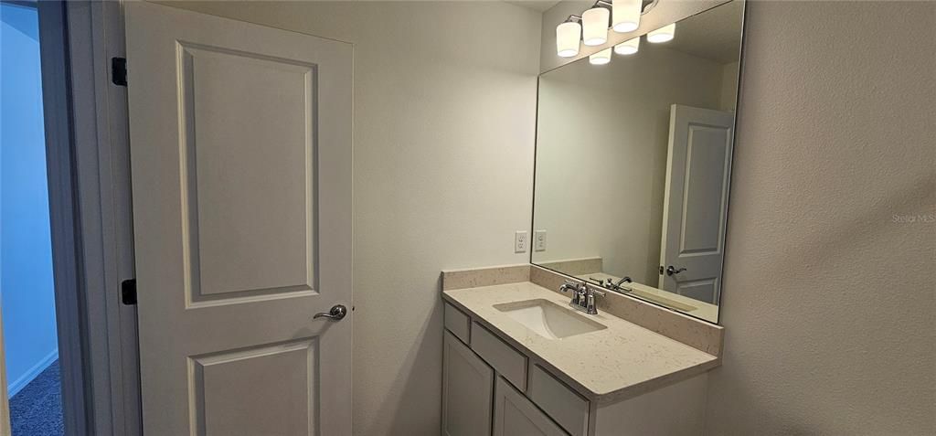 For Rent: $2,795 (3 beds, 2 baths, 1683 Square Feet)