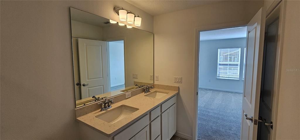 For Rent: $2,795 (3 beds, 2 baths, 1683 Square Feet)