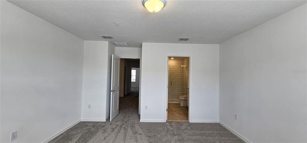 For Rent: $2,795 (3 beds, 2 baths, 1683 Square Feet)