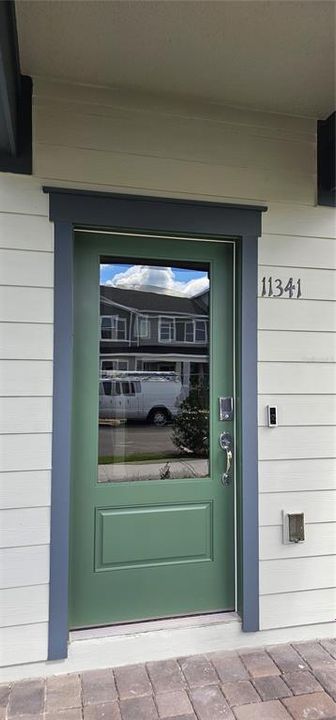 For Rent: $2,795 (3 beds, 2 baths, 1683 Square Feet)