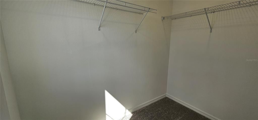 For Rent: $2,795 (3 beds, 2 baths, 1683 Square Feet)