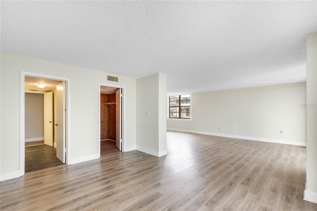 В аренду: $2,300 (2 спален, 2 ванн, 1545 Квадратных фут)