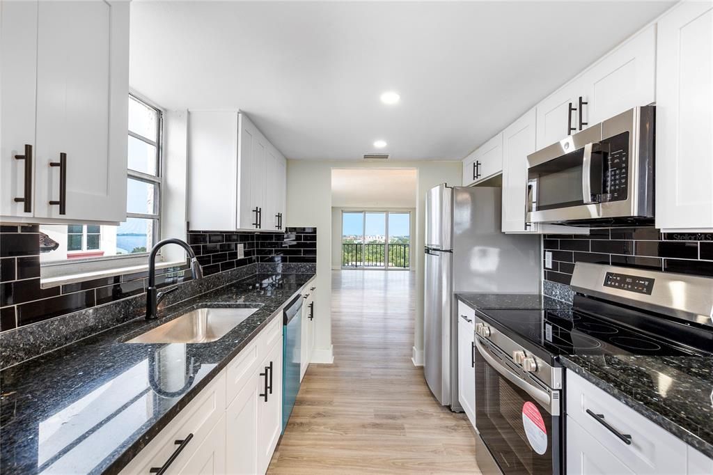 В аренду: $2,300 (2 спален, 2 ванн, 1545 Квадратных фут)