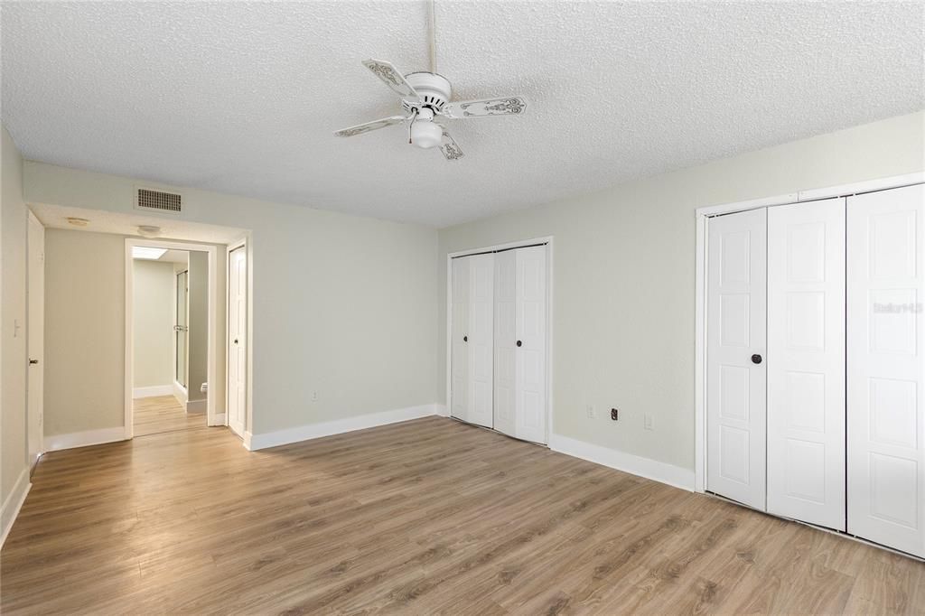 В аренду: $2,300 (2 спален, 2 ванн, 1545 Квадратных фут)