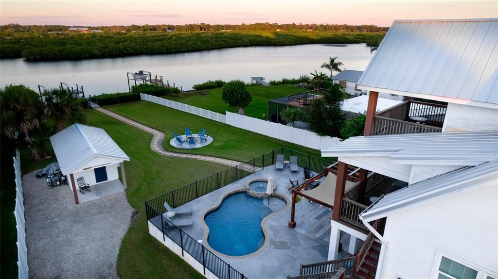 待售: $1,350,000 (3 贝兹, 2 浴室, 2496 平方英尺)