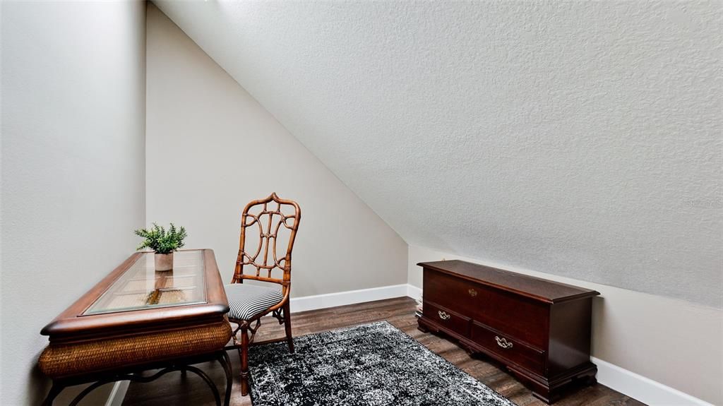 待售: $1,350,000 (3 贝兹, 2 浴室, 2496 平方英尺)