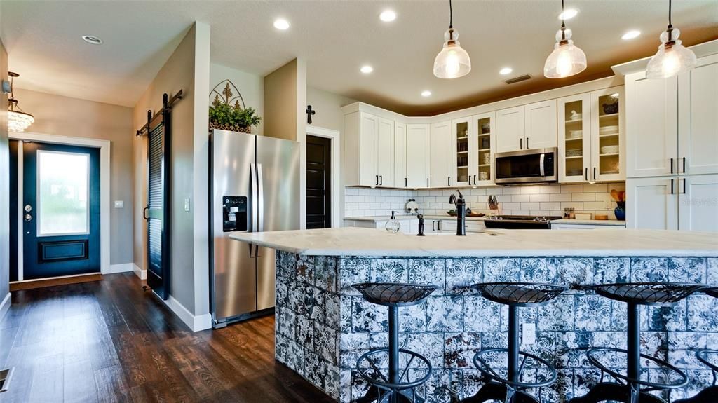 待售: $1,350,000 (3 贝兹, 2 浴室, 2496 平方英尺)