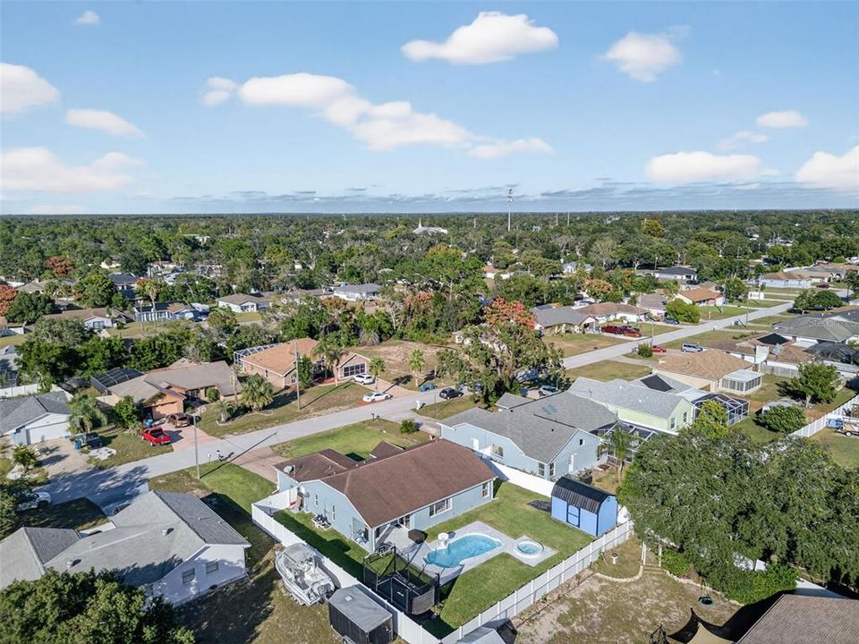 Activo con contrato: $400,000 (3 camas, 2 baños, 1461 Pies cuadrados)