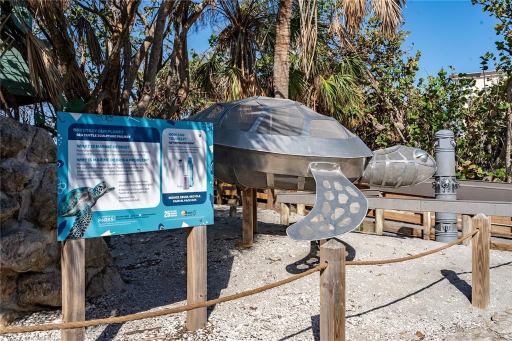 Active With Contract: $335,000 (2 beds, 2 baths, 1270 Square Feet)