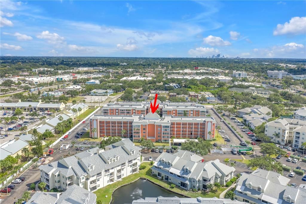 Под контрактом: $165,000 (2 спален, 2 ванн, 1050 Квадратных фут)