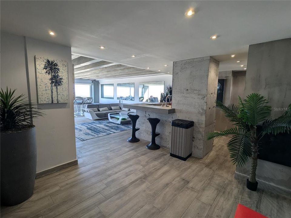 For Sale: $1,975,000 (3 beds, 3 baths, 2407 Square Feet)