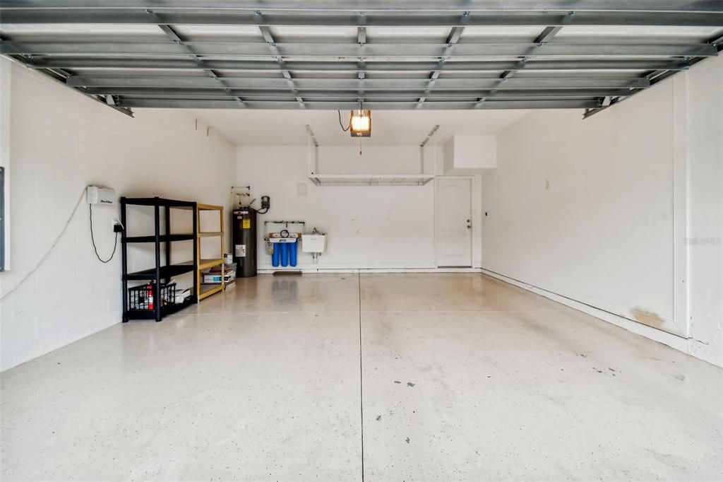 For Rent: $4,500 (4 beds, 2 baths, 2262 Square Feet)