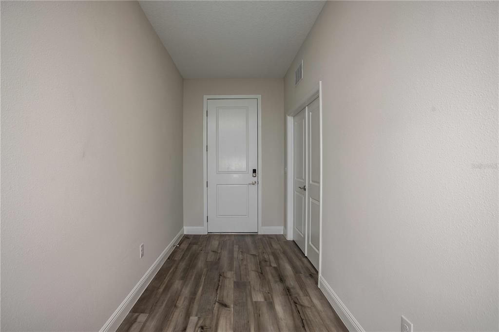 Active With Contract: $544,990 (5 beds, 3 baths, 3190 Square Feet)