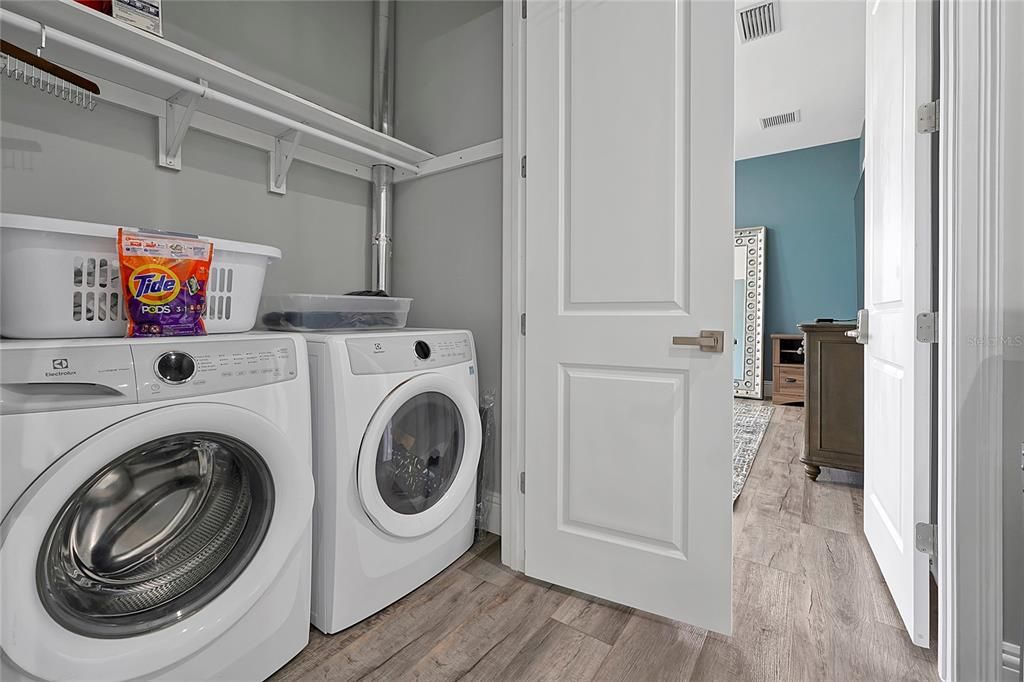 For Rent: $3,000 (3 beds, 2 baths, 2000 Square Feet)