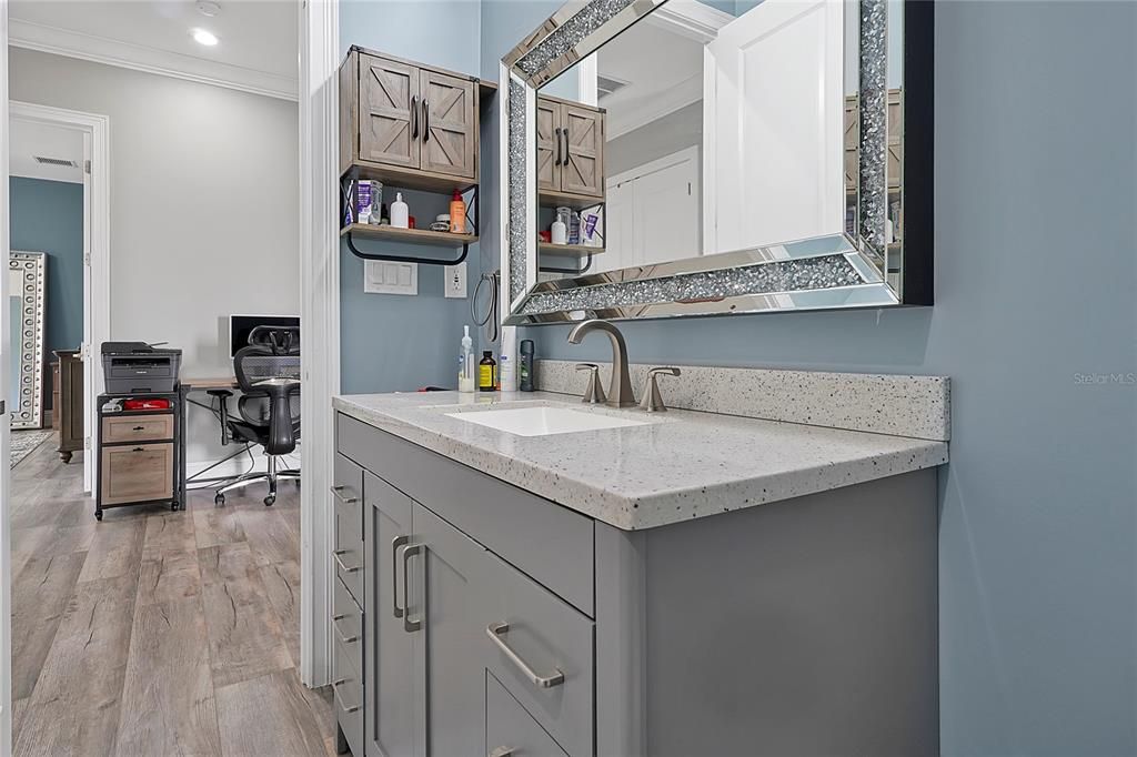 For Rent: $3,000 (3 beds, 2 baths, 2000 Square Feet)