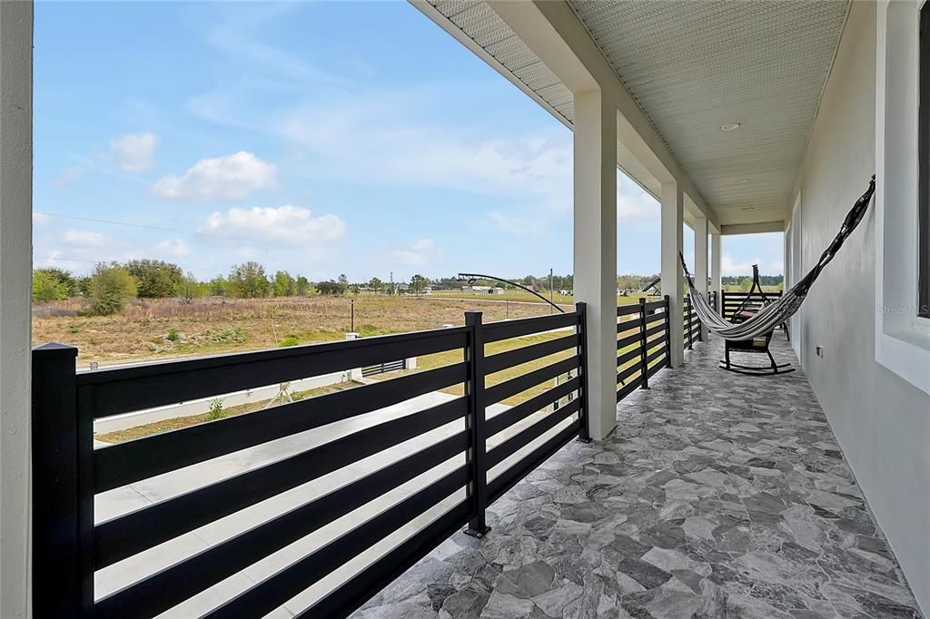 For Rent: $3,000 (3 beds, 2 baths, 2000 Square Feet)