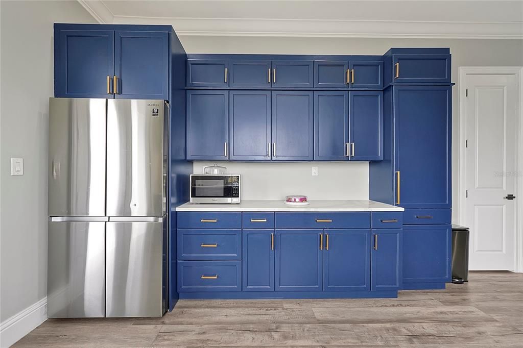 For Rent: $3,000 (3 beds, 2 baths, 2000 Square Feet)