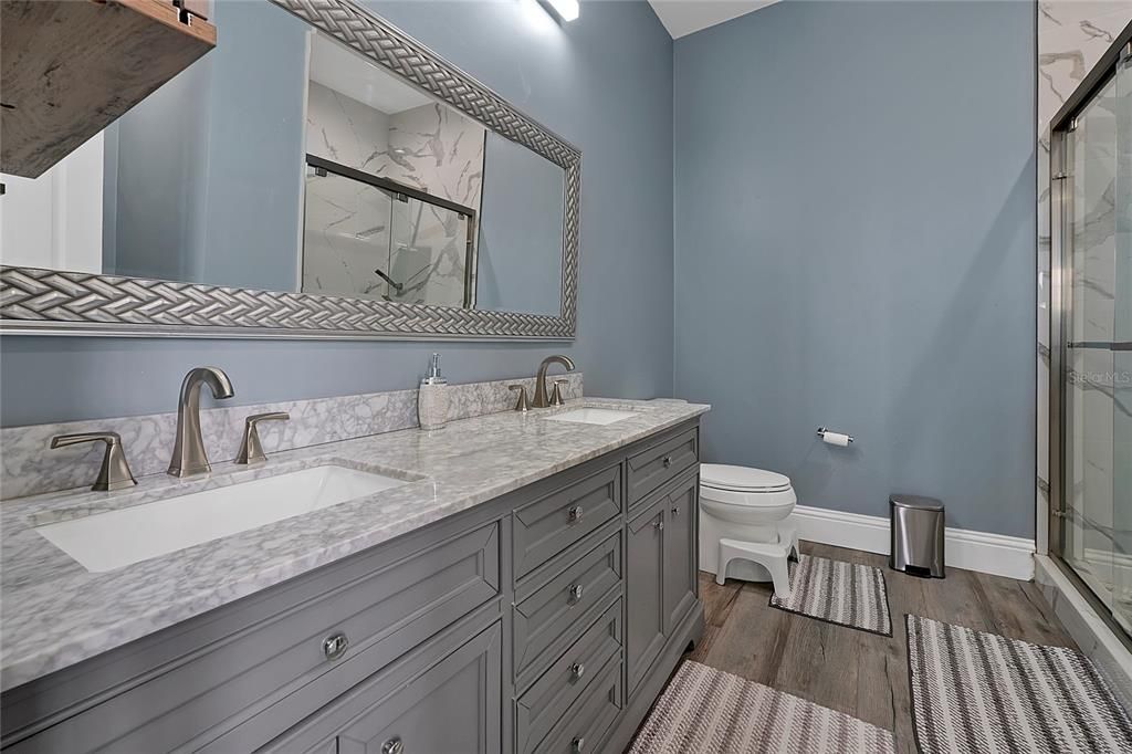 For Rent: $3,000 (3 beds, 2 baths, 2000 Square Feet)