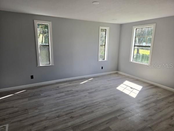 В аренду: $1,800 (3 спален, 2 ванн, 1500 Квадратных фут)