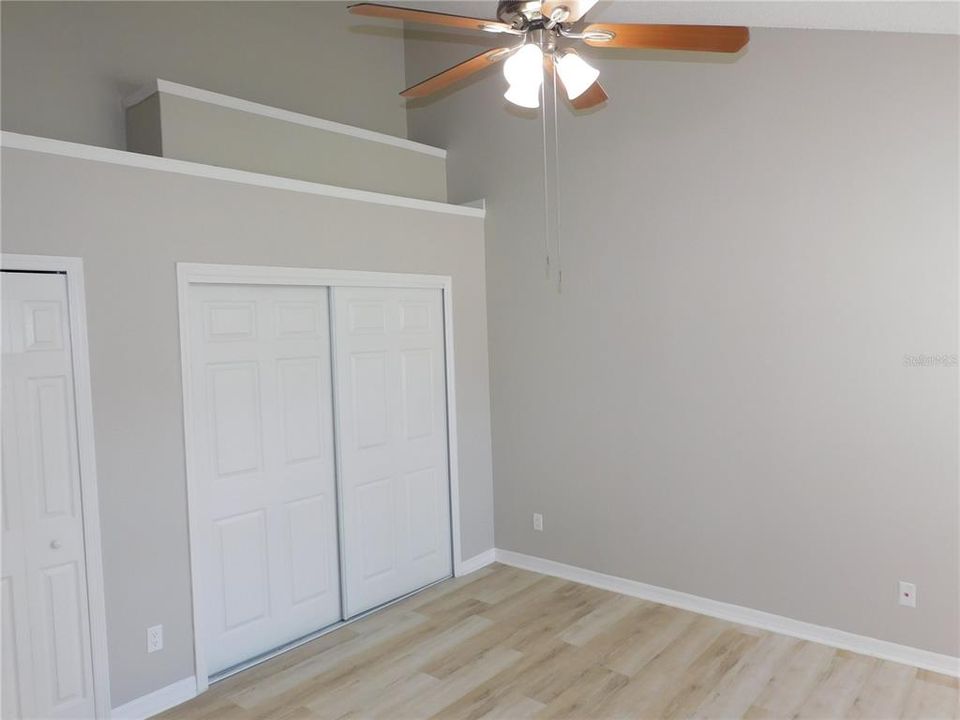 For Sale: $200,000 (3 beds, 2 baths, 1136 Square Feet)