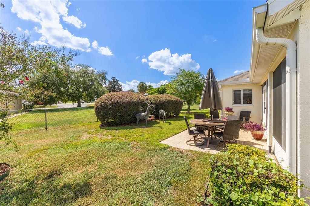 For Sale: $245,000 (2 beds, 2 baths, 1569 Square Feet)