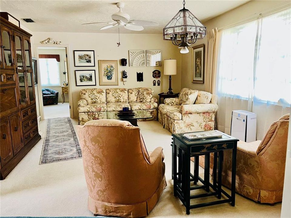 For Sale: $1,200,000 (3 beds, 3 baths, 2309 Square Feet)