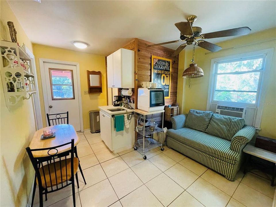 For Sale: $1,200,000 (3 beds, 3 baths, 2309 Square Feet)