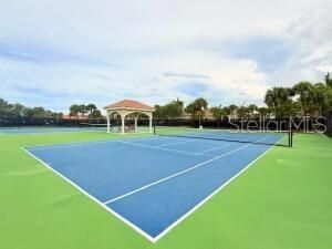 For Sale: $379,500 (5 beds, 2 baths, 2370 Square Feet)